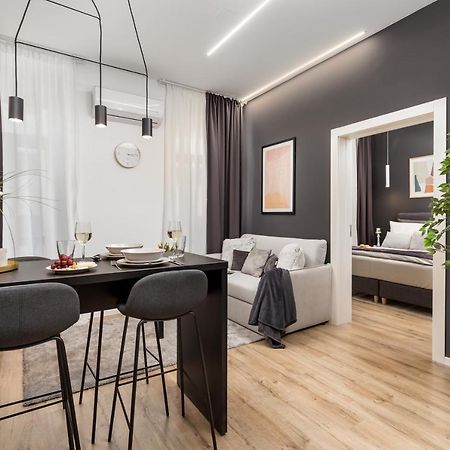 Saint Vitus Apartments With Balcony Rijeka Exterior foto
