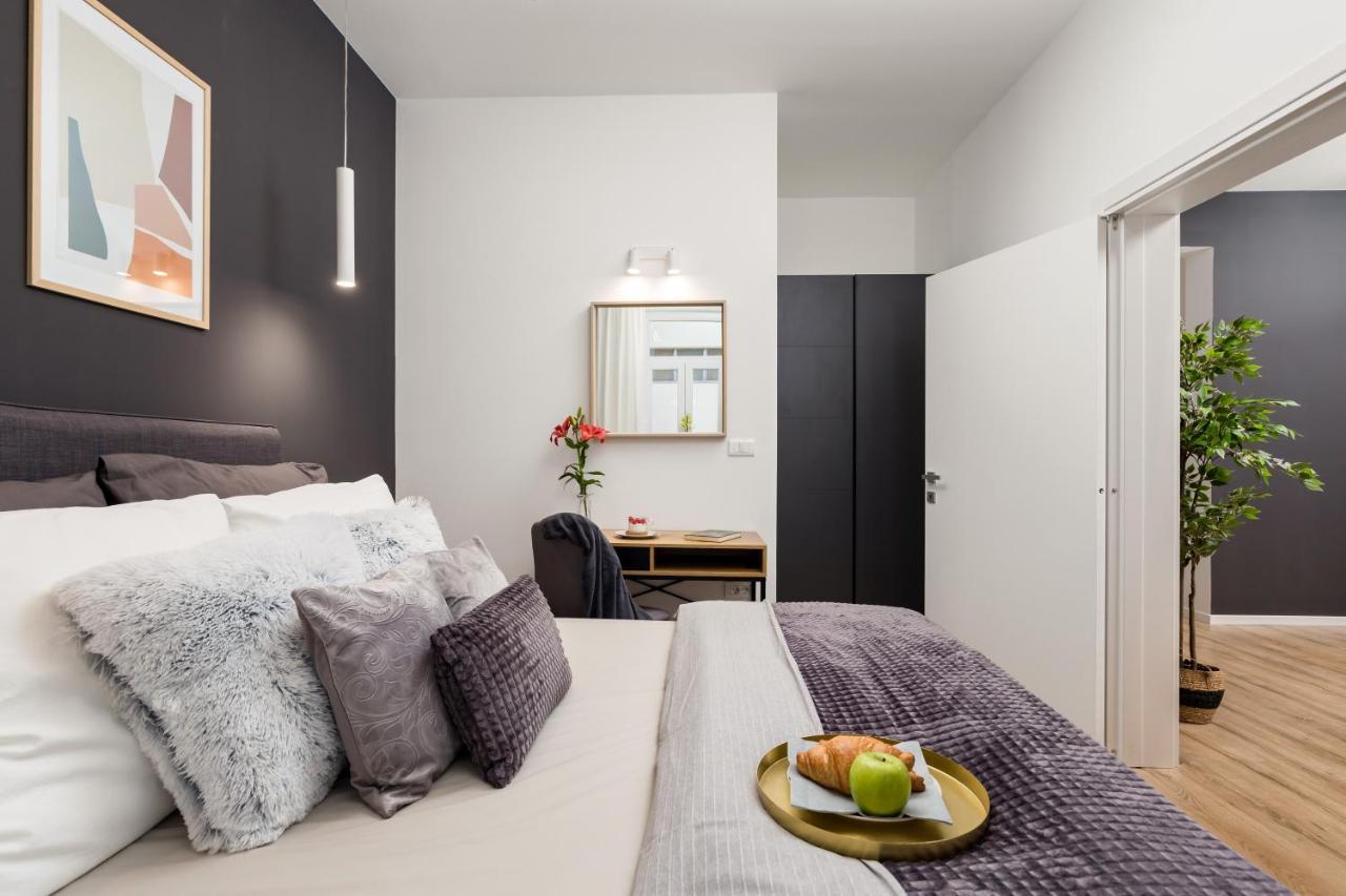 Saint Vitus Apartments With Balcony Rijeka Exterior foto